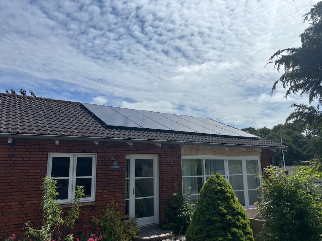 Batteri, inverter og tavle